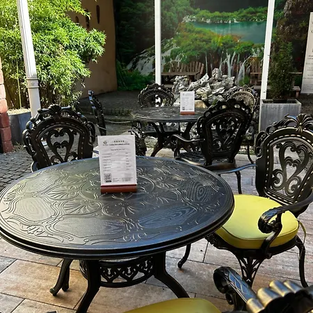 Quadrate Z1 Vandrarhem *